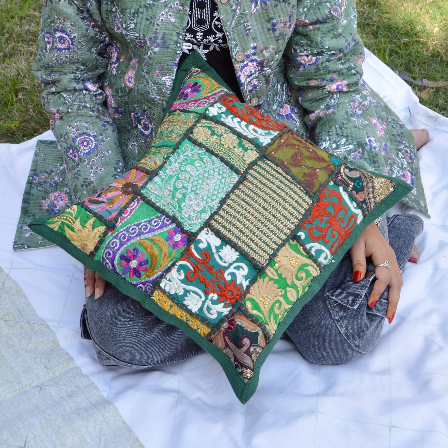 Funda de cojín de patchwork: un detalle único hecho a mano