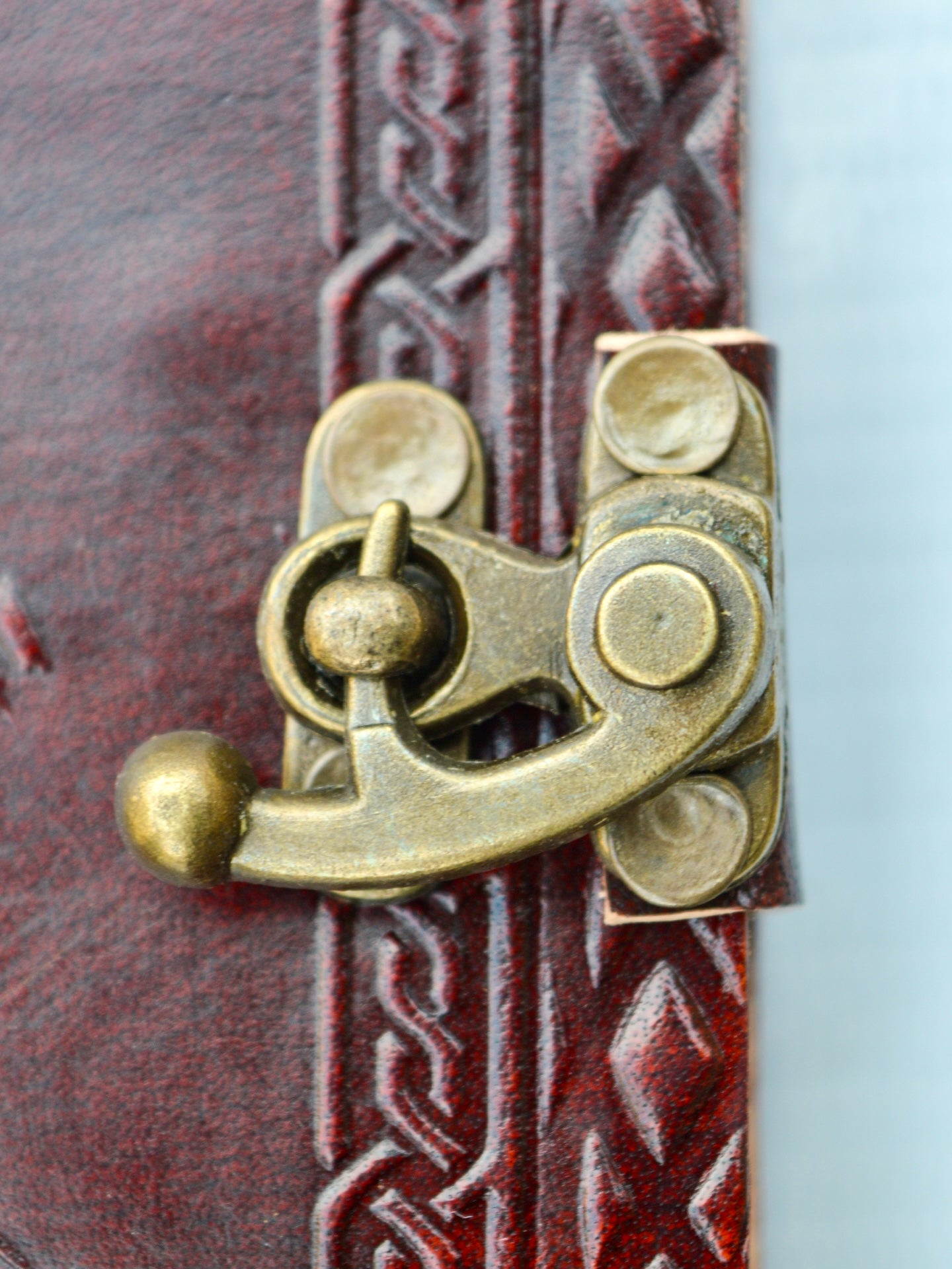 The Howl | Leather Diary with Wolf Embossing