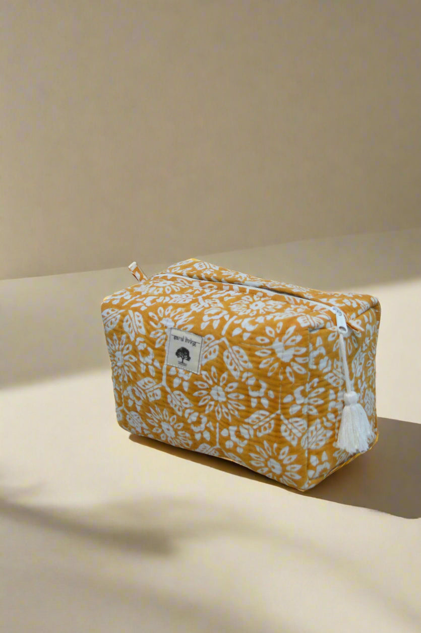 Ocre besado por el sol | Bolsa de algodón | Imprescindible de viaje estampado a mano